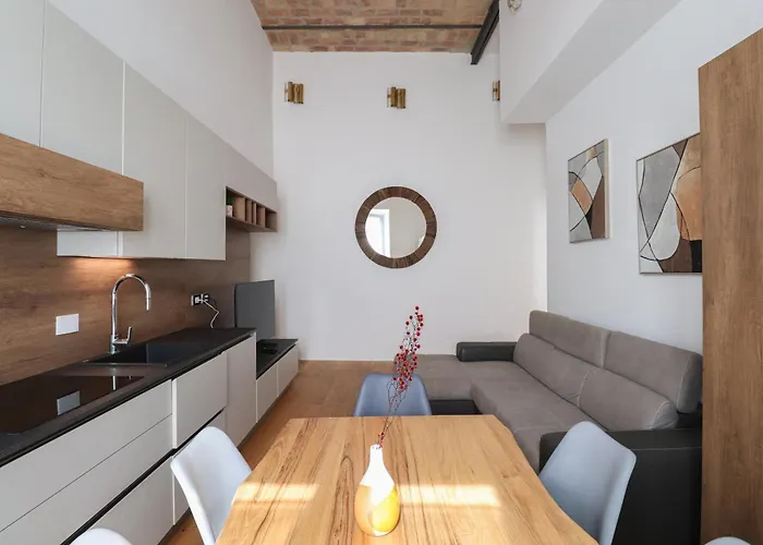 Lux San Pietro Apartment